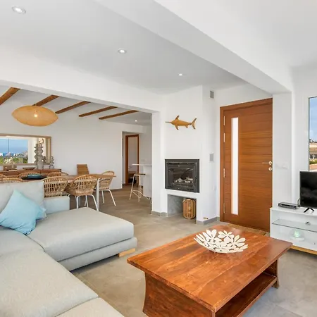 Reva - Plusholidays * קלפה