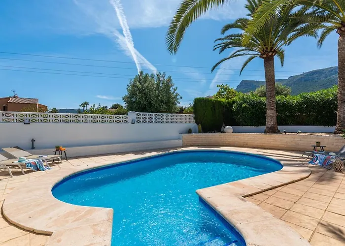 Reva - Plusholidays Villa *