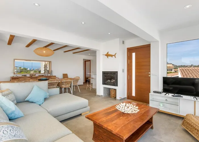 Reva - Plusholidays * Calpe