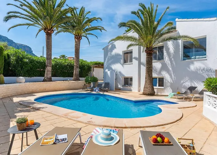 Вілла Reva - Plusholidays