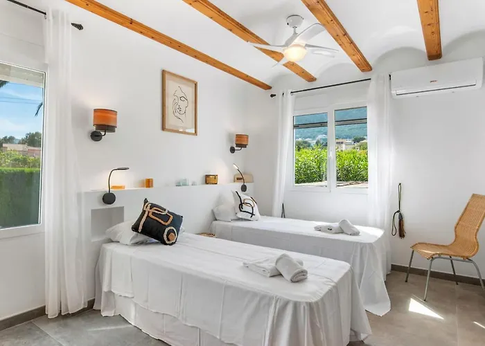 Reva - Plusholidays * Calpe